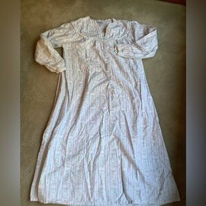 100% cotton flannel Lanz of Salzburg nightgown.  Sz S
